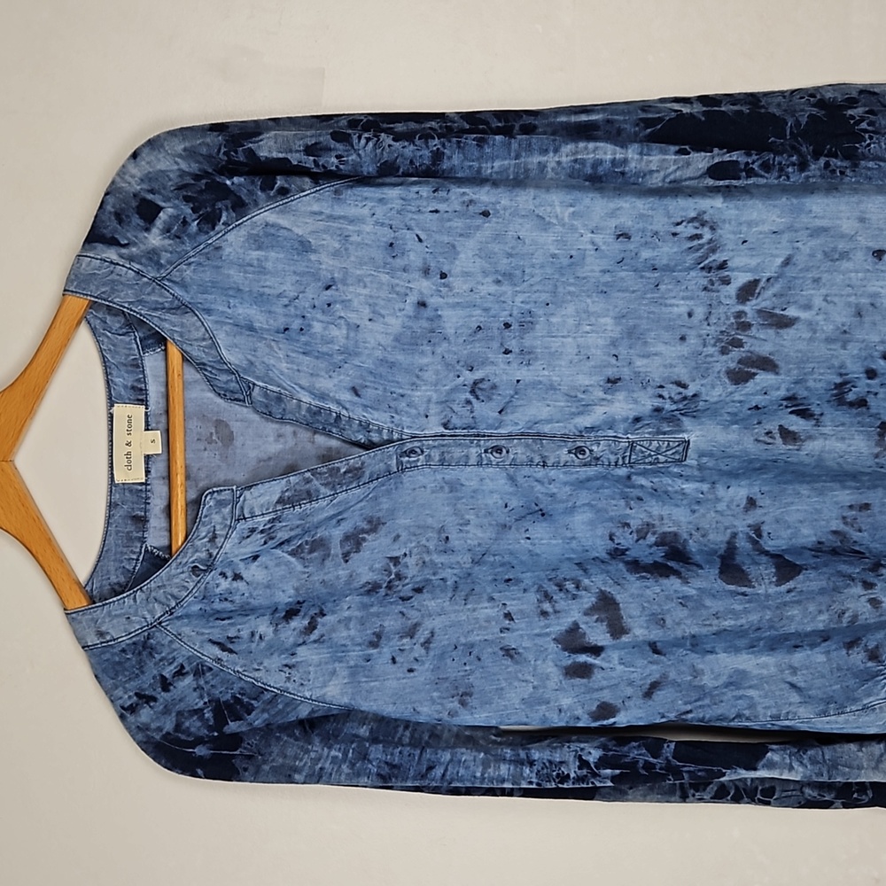 Cloth & Stone Chambray Popover Top - image 2